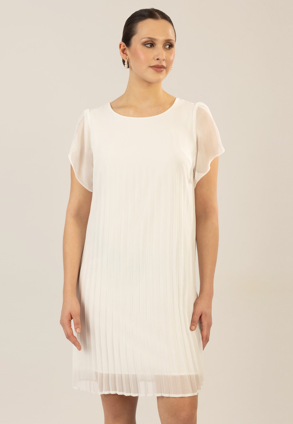 Повседневное платье Apart, белый
Повседневное платье Apart, белый