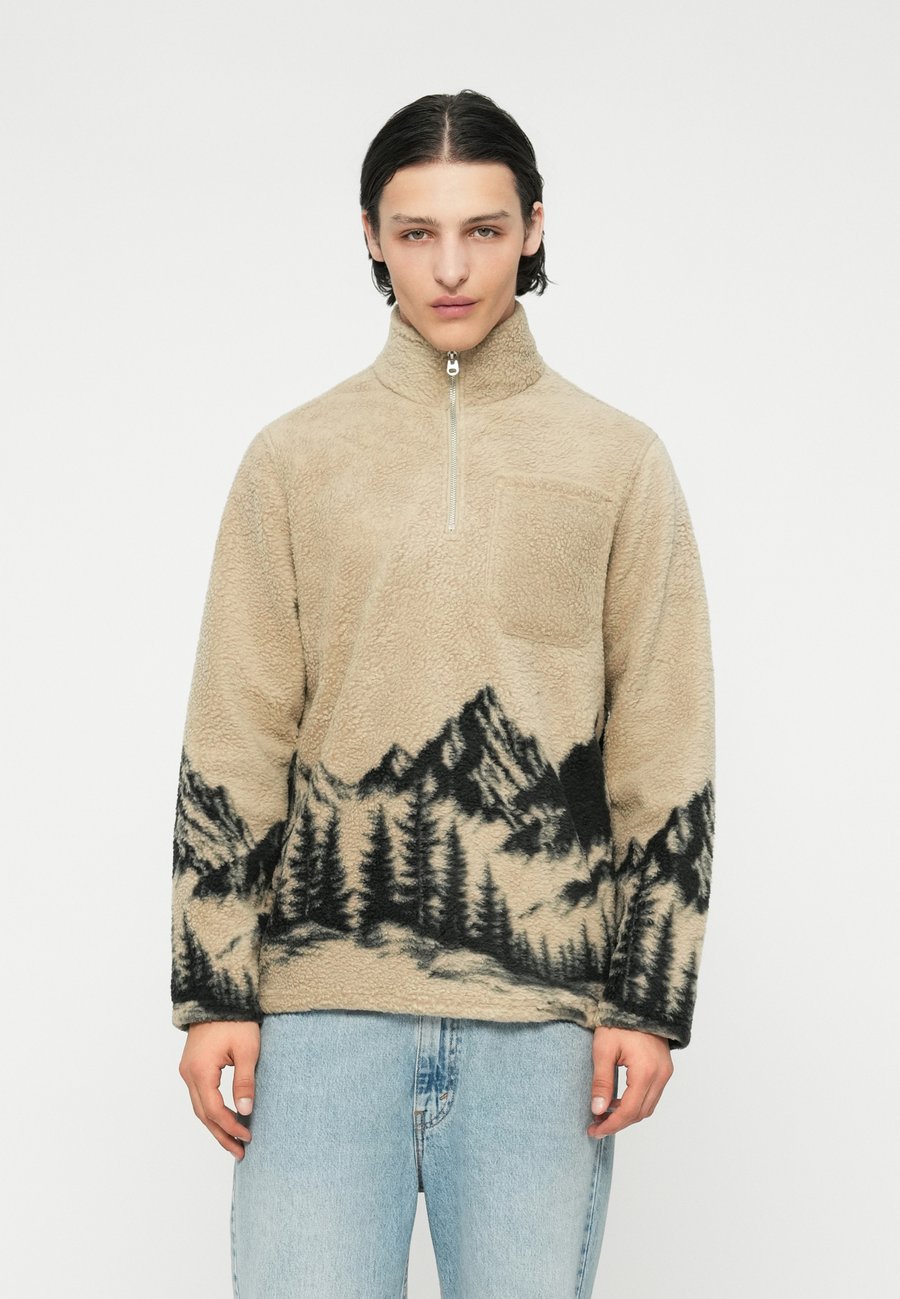 Джемпер Jack & Jones JORIBIZA HALF ZIP, Crockery/Taupe
Джемпер Jack & Jones JORIBIZA HALF ZIP, Crockery/Taupe