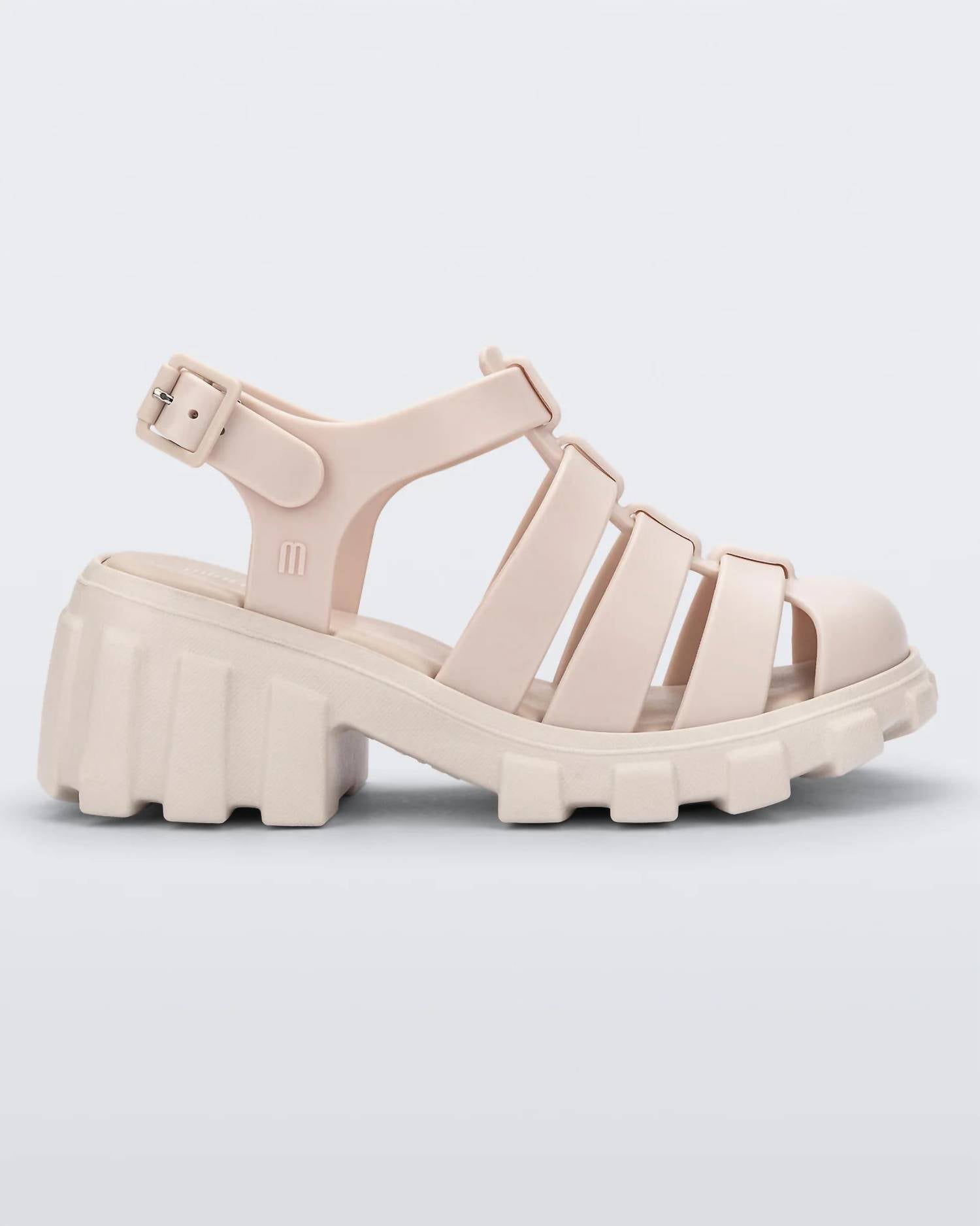 Сандалии Fisherman Megan Platform для девочек бежевого цвета Mini Melissa, бежевый
Сандалии Fisherman Megan Platform для девочек бежевого цвета Mini Melissa, бежевый