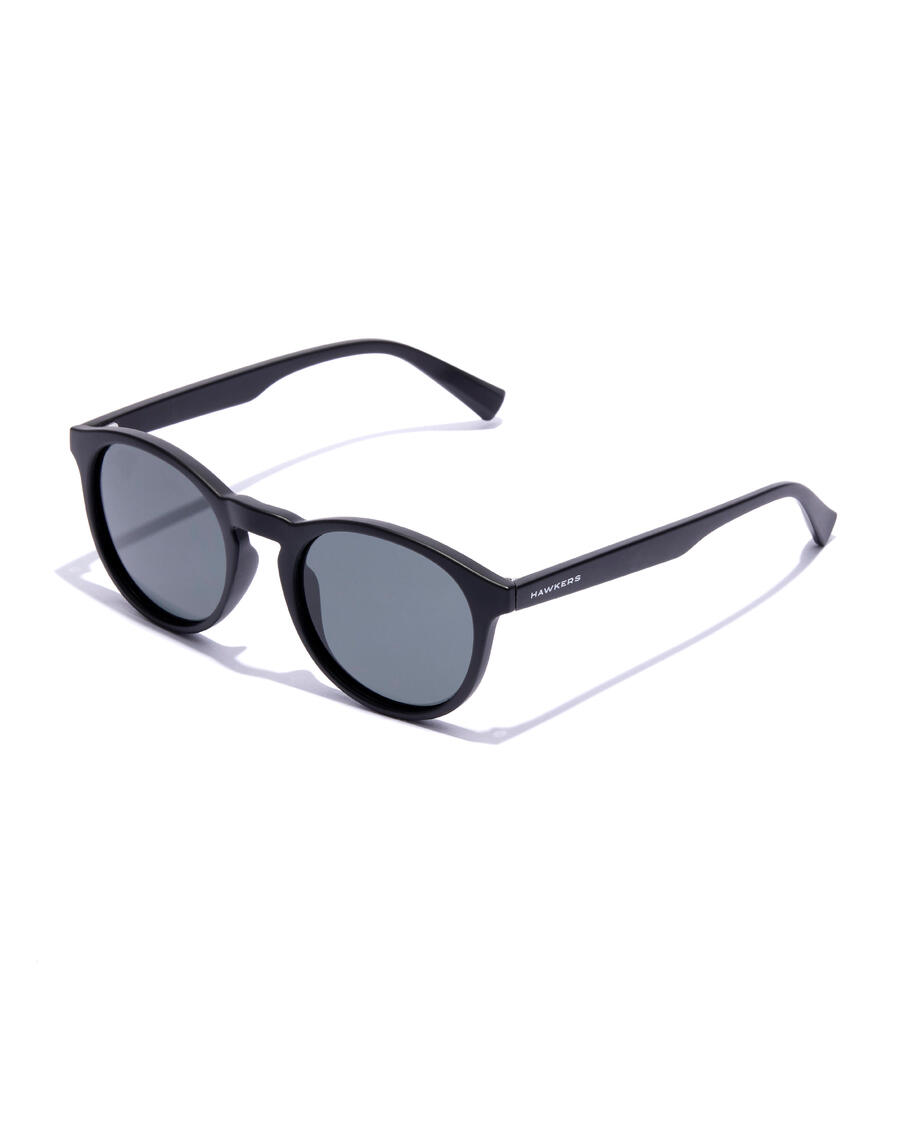 HAWKERS - Солнцезащитные очки для мужчин и женщин - BEL AIR POLARIZED BLACK
HAWKERS - Солнцезащитные очки для мужчин и женщин - BEL AIR POLARIZED BLACK