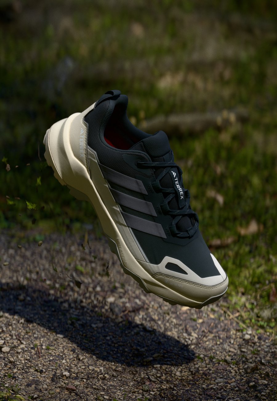 Кроссовки Adidas Terrex SKYCHASER AX5 GORE TEX, Carbon/Grey Four/Alumina/Anthracite
Кроссовки Adidas Terrex SKYCHASER AX5 GORE TEX, Carbon/Grey Four/Alumina/Anthracite