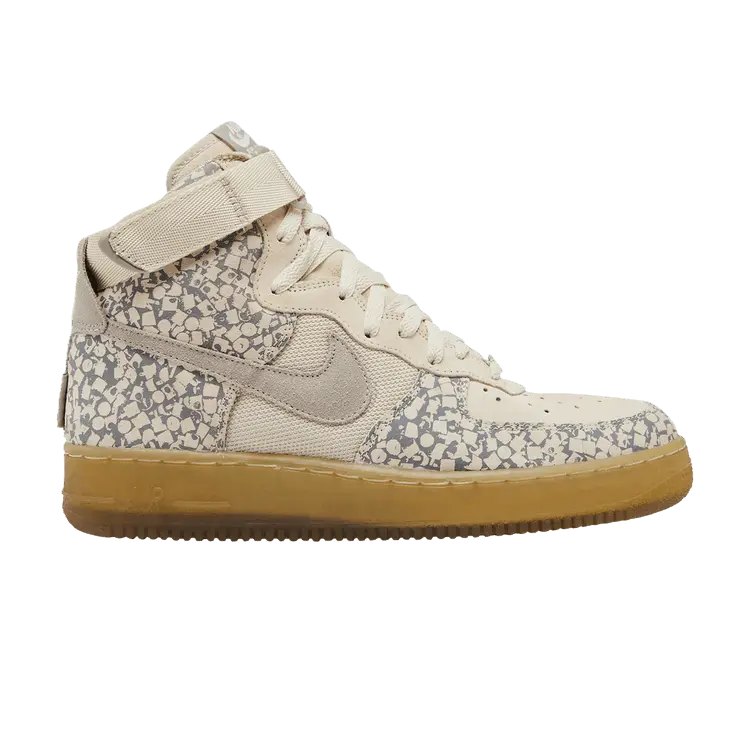 Кроссовки Nike Air Force 1 High L/M 'Stash London', серый
Кроссовки Nike Air Force 1 High L/M 'Stash London', серый