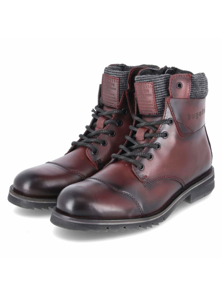 Ботинки на шнуровке красного цвета Bugatti
Ботинки на шнуровке красного цвета Bugatti