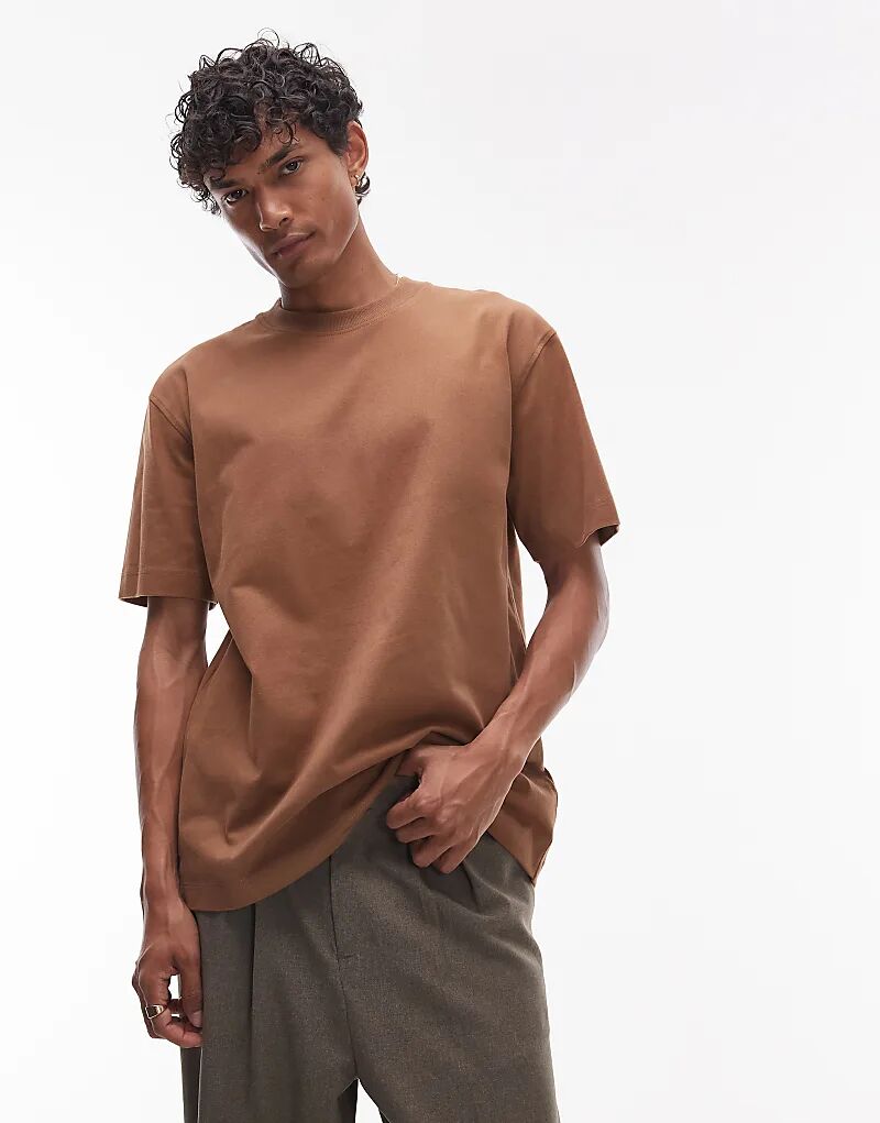 Футболка Topman свободного кроя из замши цвета кэмел
Футболка Topman свободного кроя из замши цвета кэмел
