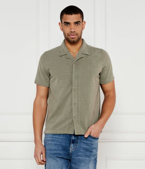 Рубашка мужская Guess Jeans с коротким рукавом, зеленый
Рубашка мужская Guess Jeans с коротким рукавом, зеленый
