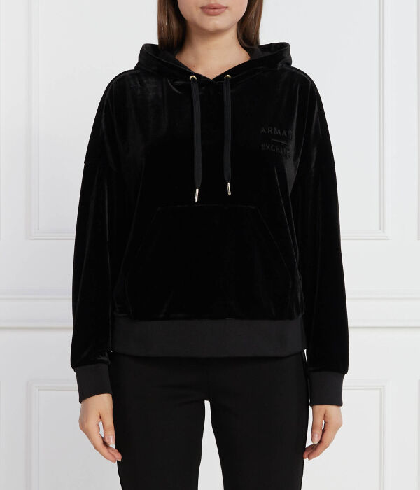 Толстовка женская Armani Exchange велюровая, черный 
Толстовка женская Armani Exchange велюровая, черный