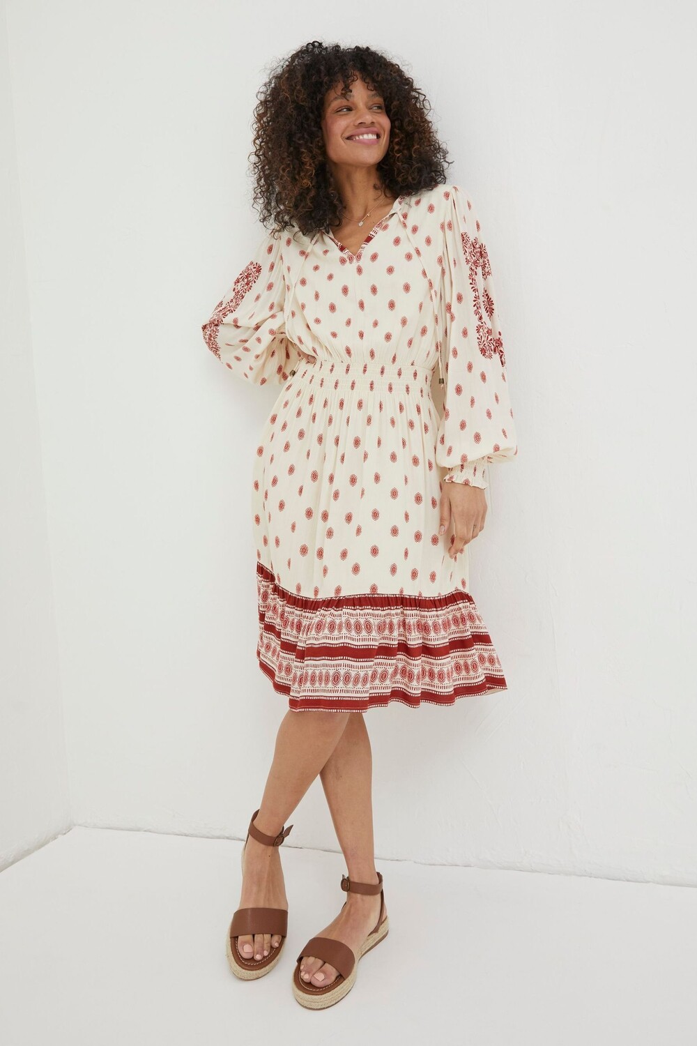 Платье fatFace Devin с вырезом бандана Fat Face
Платье fatFace Devin с вырезом бандана Fat Face