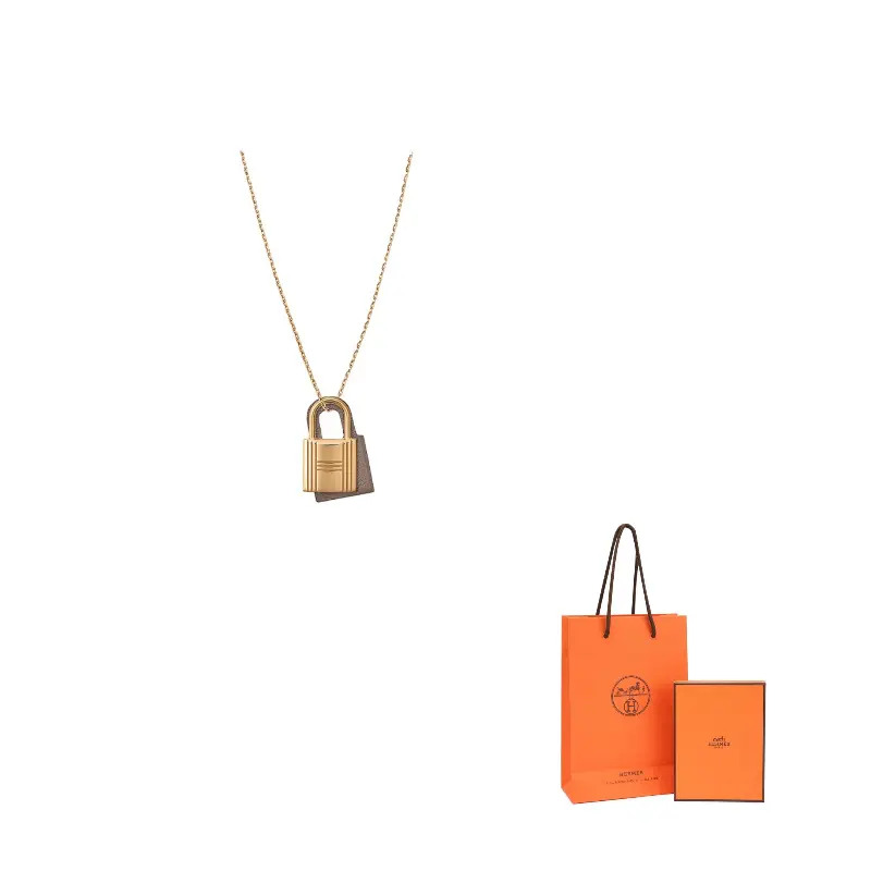 О'Kelly кожаный кулон для женщин HERMES
О'Kelly кожаный кулон для женщин HERMES