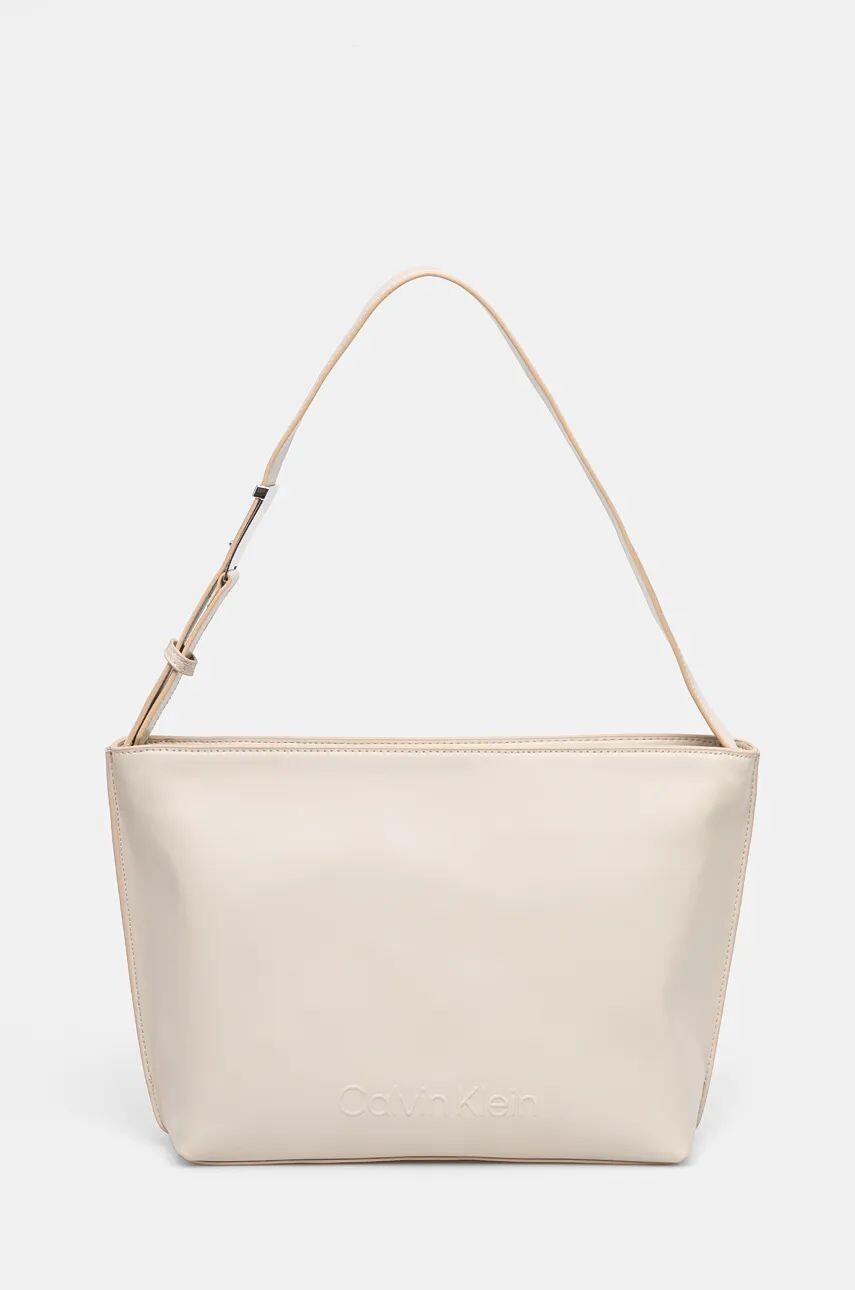 Сумка женская на плечо Calvin Klein из переработанного полиэстера, бежевый
Сумка женская на плечо Calvin Klein из переработанного полиэстера, бежевый