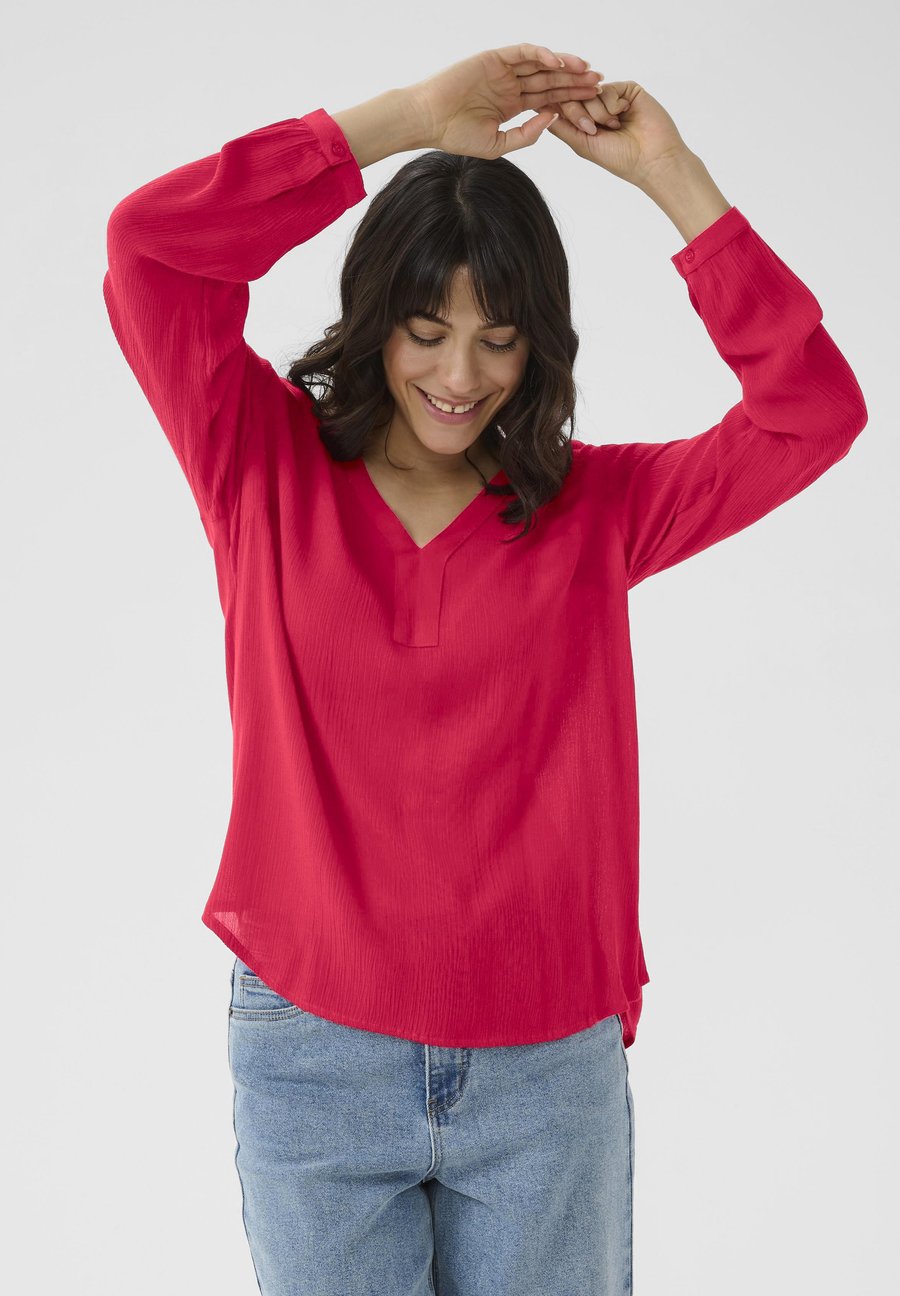 Блуза Kaffe AMBER, True Red/Red
Блуза Kaffe AMBER, True Red/Red