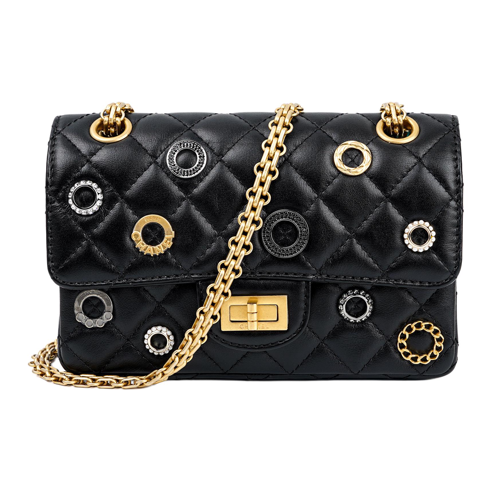 2,55 Сумка через плечо из овчины, мини-кроссбоди женская черная CHANEL
2,55 Сумка через плечо из овчины, мини-кроссбоди женская черная CHANEL