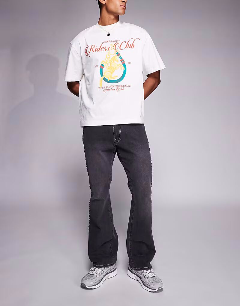 Джинсы Liquor N Poker Stacked slim-клеш с заклепками черного цвета
Джинсы Liquor N Poker Stacked slim-клеш с заклепками черного цвета