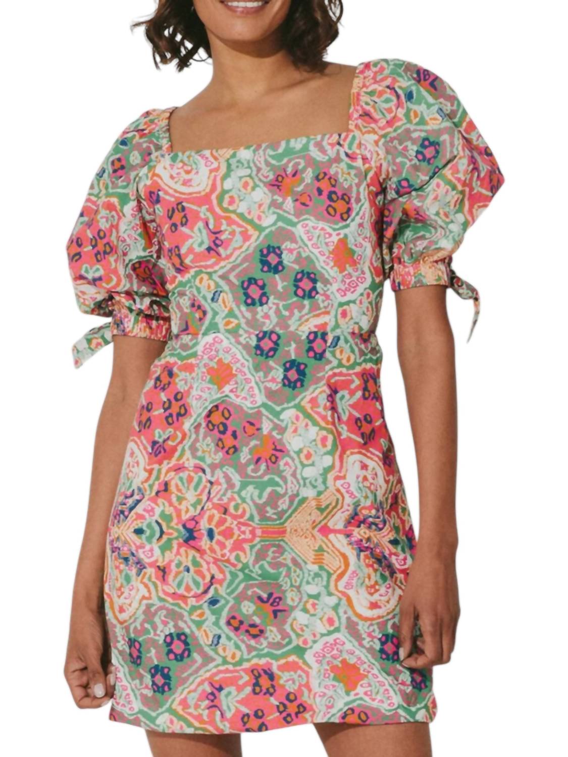 Мини-платье Nadine в панаме Cleobella, цвет panama
Мини-платье Nadine в панаме Cleobella, цвет panama