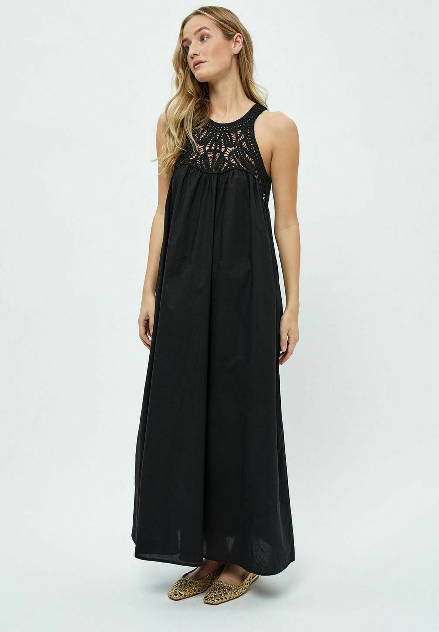 Платье PEPPERCORN NADINA, Black
Платье PEPPERCORN NADINA, Black