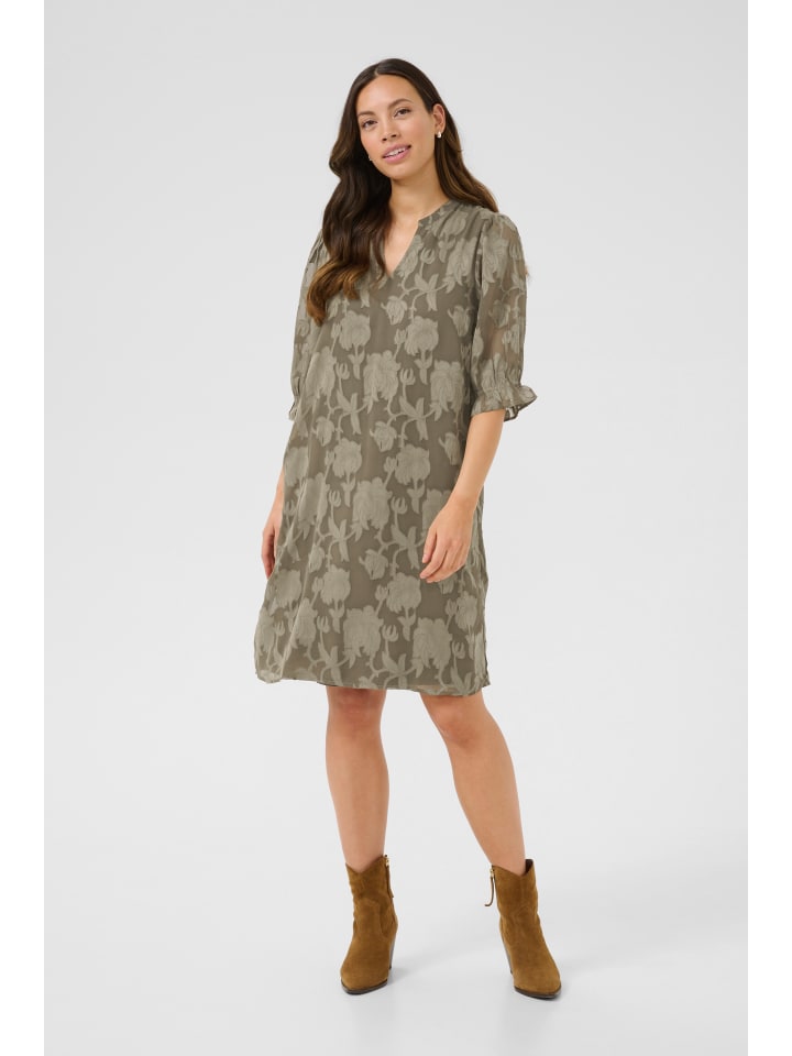 Платье CRYana, стандартный крой, в столовой Cream
Платье CRYana, стандартный крой, в столовой Cream