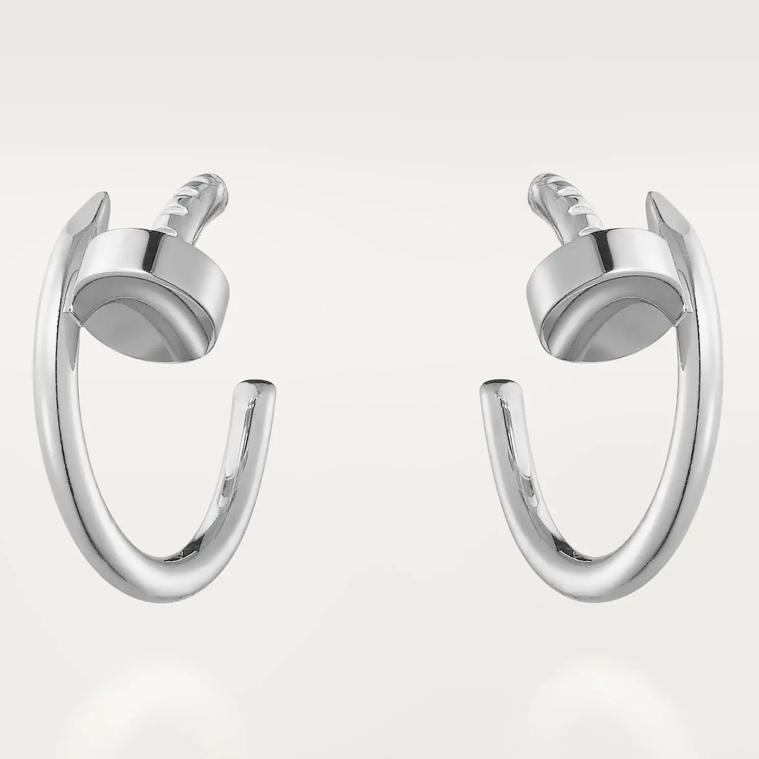 Серьги Cartier Juste un Clou, белое золото
Серьги Cartier Juste un Clou, белое золото