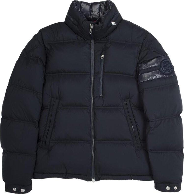 Куртка Moncler Delaume Full Zip Puffer Jacket With Stripe On Arm Navy/White, синий
Куртка Moncler Delaume Full Zip Puffer Jacket With Stripe On Arm Navy/White, синий