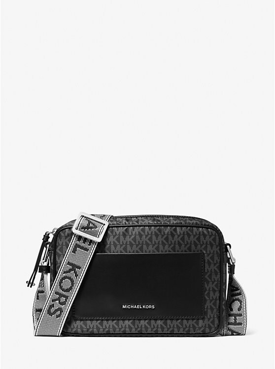 Тканая сумка через плечо Jet Set с большим фирменным логотипом Michael Kors, черный
Тканая сумка через плечо Jet Set с большим фирменным логотипом Michael Kors, черный