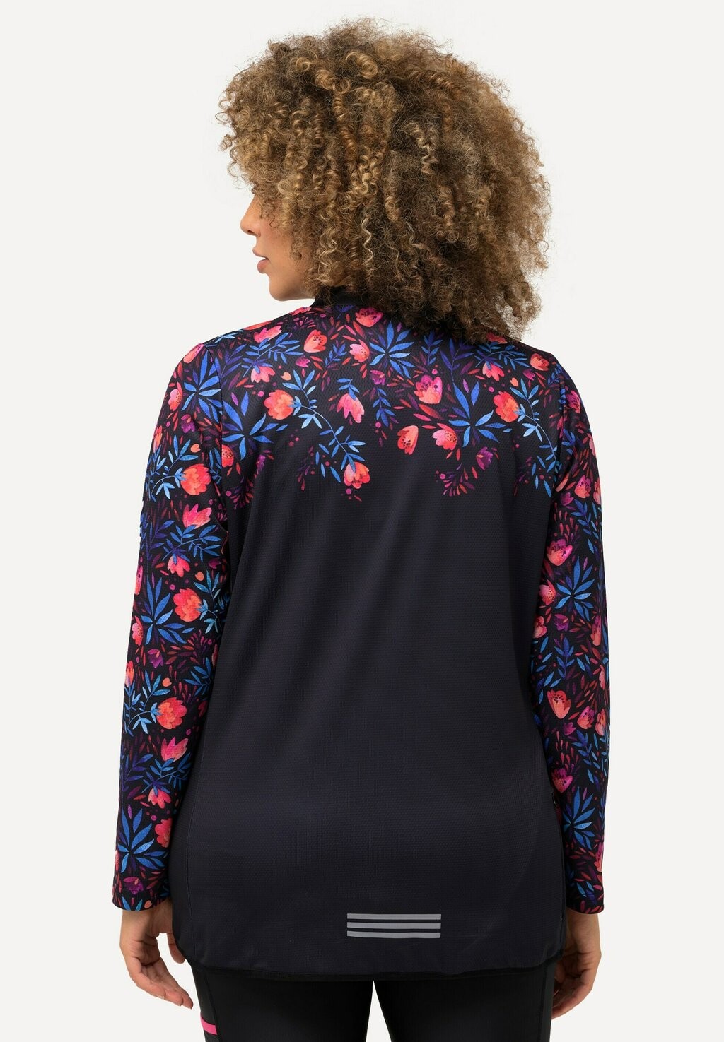 Велосипедная майка BLOEMEN OPSTAANDE KRAAG RITS LANGE MOUWEN Ulla Popken, цвет zwart 
Велосипедная майка BLOEMEN OPSTAANDE KRAAG RITS LANGE MOUWEN Ulla Popken, цвет zwart