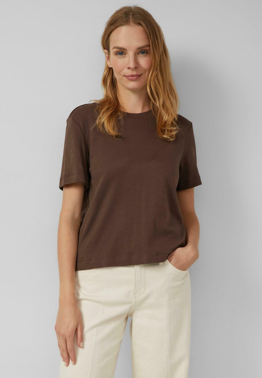 Футболка s.Oliver Basic T-shirt, Braun/Brown, Коричневый, Футболка s.Oliver Basic T-shirt, Braun/Brown
Футболка s.Oliver Basic T-shirt, Braun/Brown, Коричневый, Футболка s.Oliver Basic T-shirt, Braun/Brown