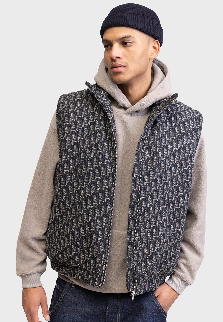 Куртка Redefined Rebel WOLFF , Distressed Grey/Grey
Куртка Redefined Rebel WOLFF , Distressed Grey/Grey