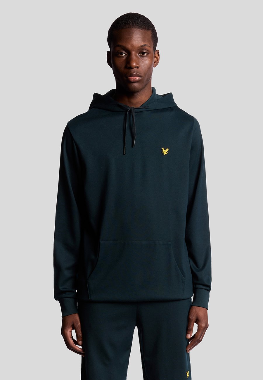 Худи Lyle & Scott MID LAYERS FLY , Z Dark Navy/Dark Blue
Худи Lyle & Scott MID LAYERS FLY , Z Dark Navy/Dark Blue
