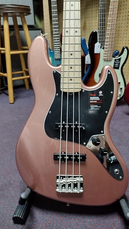 Fender Американский исполнитель Jazz Bass American Performer Jazz Bass, Коричневый, Fender Американский исполнитель Jazz Bass American Performer Jazz Bass
Fender Американский исполнитель Jazz Bass American Performer Jazz Bass, Коричневый, Fender Американский исполнитель Jazz Bass American Performer Jazz Bass