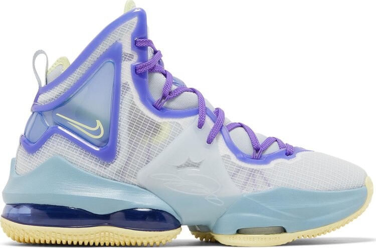 Кроссовки Nike LeBron 19 GS 'Easter', белый
Кроссовки Nike LeBron 19 GS 'Easter', белый