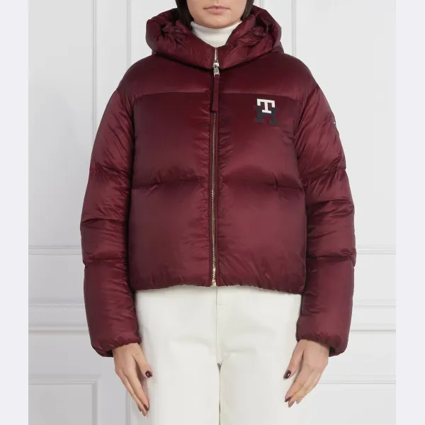 Пуховик стандартного кроя с монограммой и логотипом Tommy Hilfiger, бургунди, Красный, Пуховик стандартного кроя с монограммой и логотипом Tommy Hilfiger, бургунди
Пуховик стандартного кроя с монограммой и логотипом Tommy Hilfiger, бургунди, Красный, Пуховик стандартного кроя с монограммой и логотипом Tommy Hilfiger, бургунди