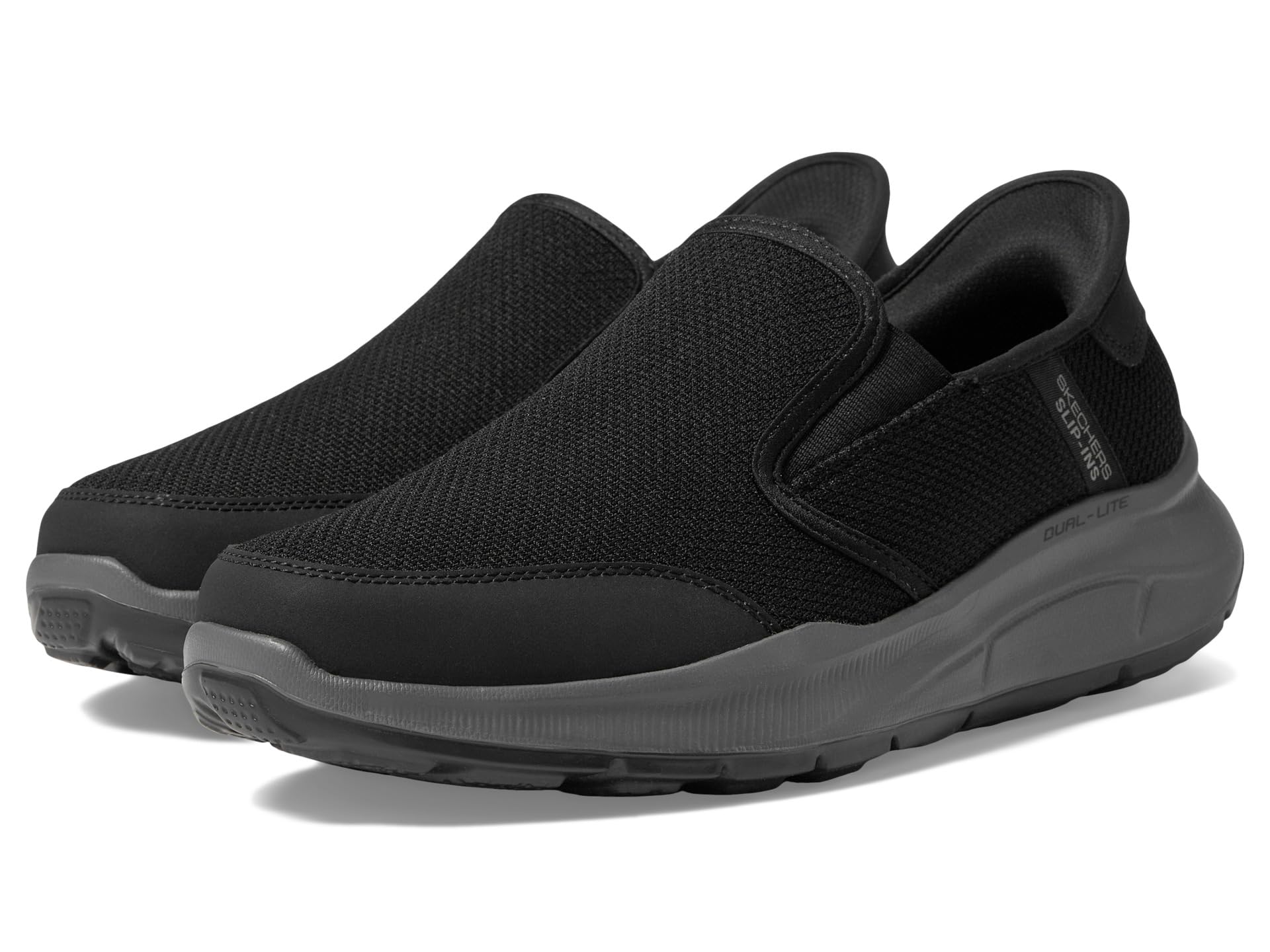 Кроссовки SKECHERS Equalizer 5.0 Drayze Hands Free Slip-In, Black/Charcoal
Кроссовки SKECHERS Equalizer 5.0 Drayze Hands Free Slip-In, Black/Charcoal