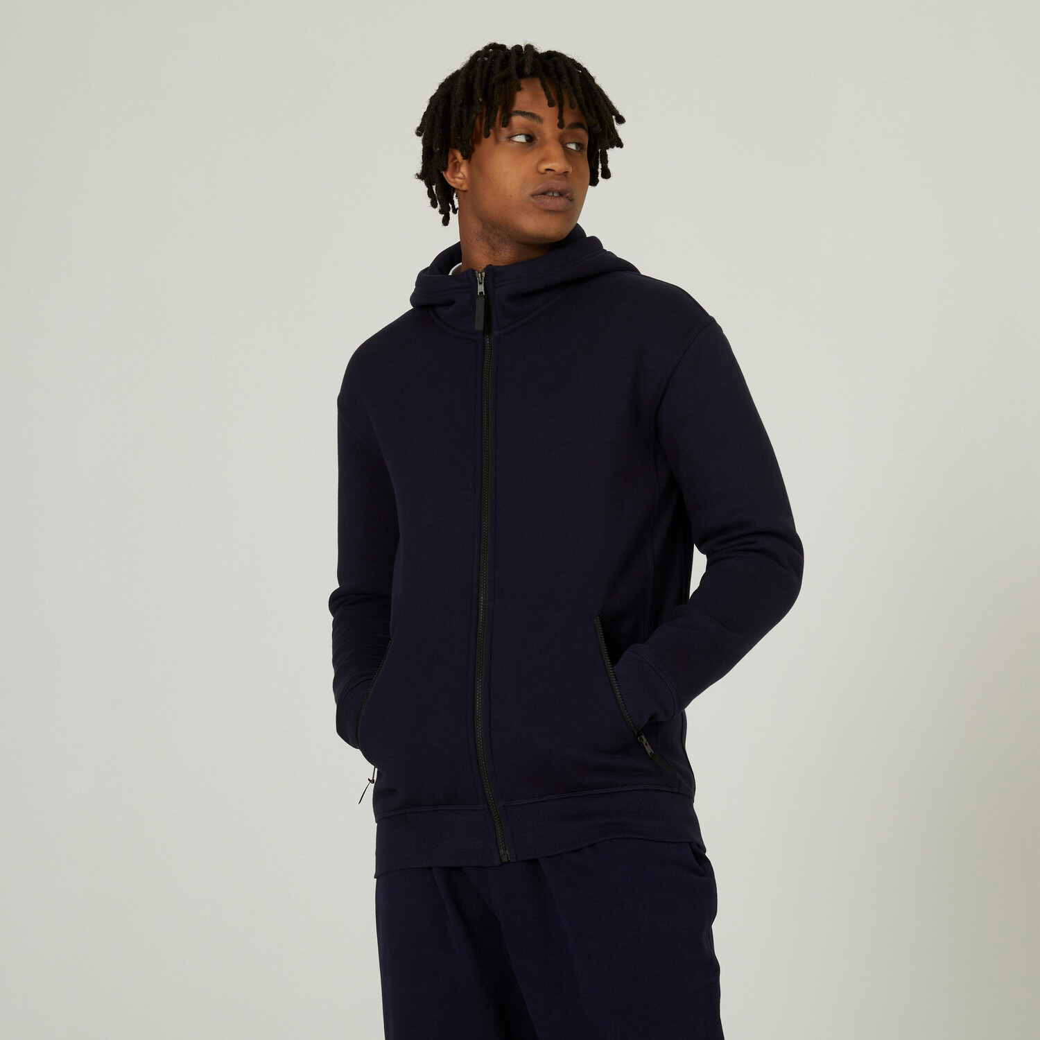 Мужская куртка с капюшоном Fitness 520 - темно-синяя DOMYOS, черный синий
Мужская куртка с капюшоном Fitness 520 - темно-синяя DOMYOS, черный синий