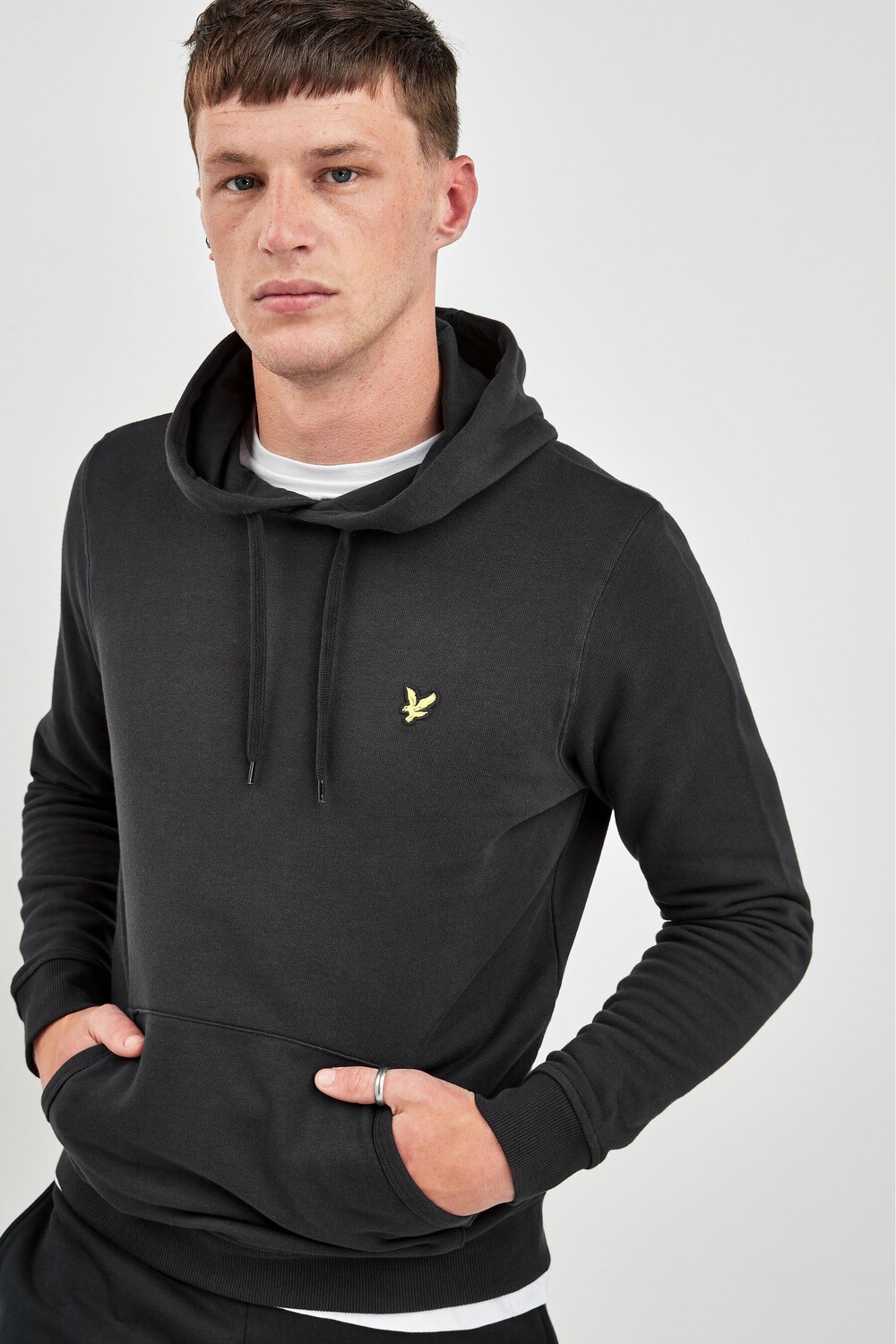 Толстовка через голову Lyle & Scott, черный
Толстовка через голову Lyle & Scott, черный