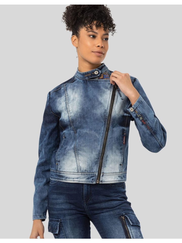 Джинсовая куртка Cipo & Baxx, синий
Джинсовая куртка Cipo & Baxx, синий
