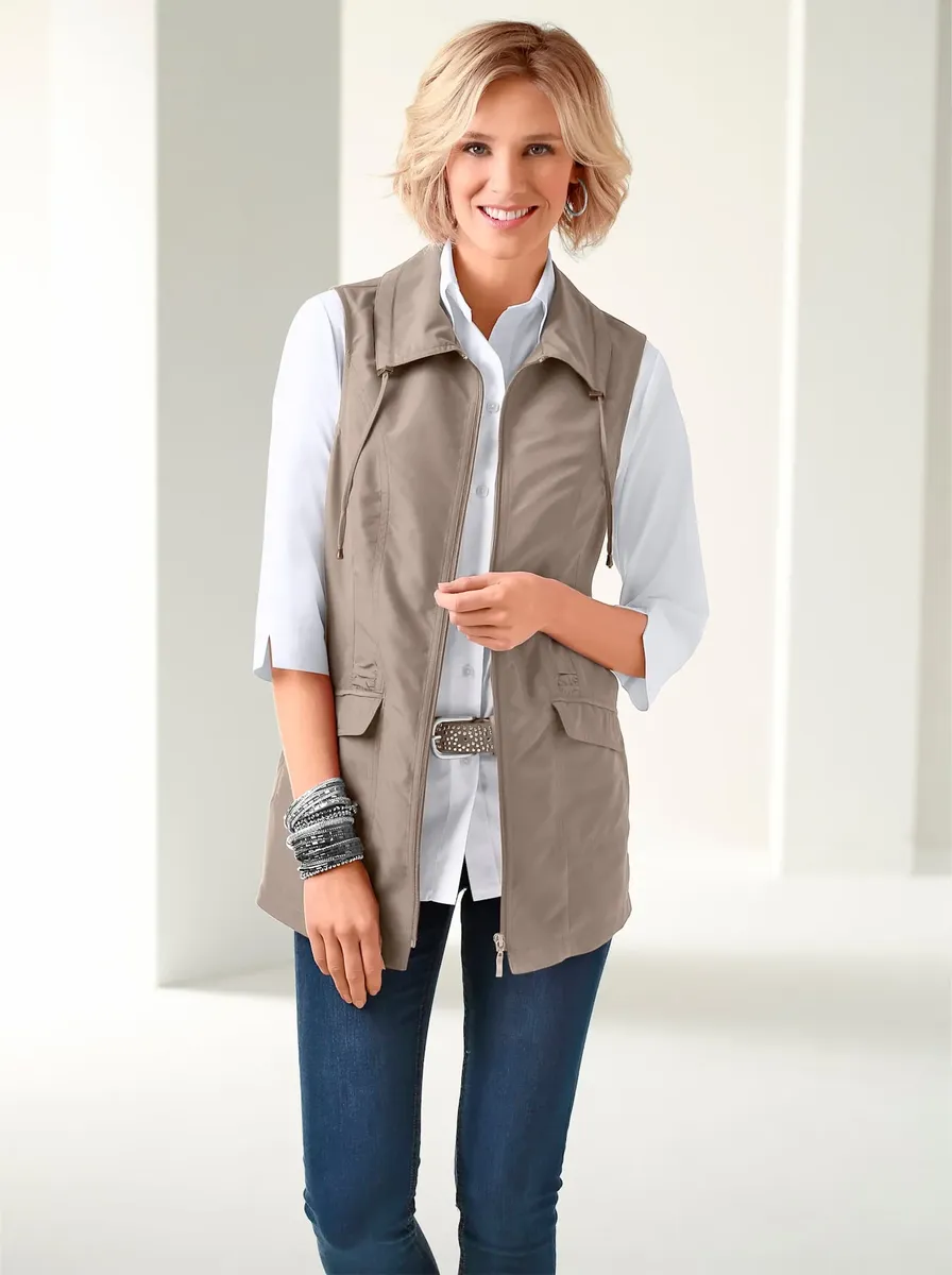 Длинный жилет Classic Basics, бежевый
Длинный жилет Classic Basics, бежевый