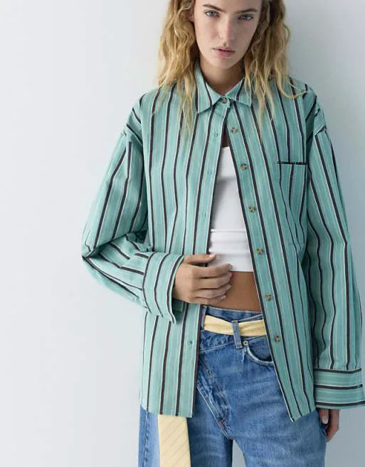 Pull&Bear Рубашка в полоску с карманом бирюзового цвета
Pull&Bear Рубашка в полоску с карманом бирюзового цвета