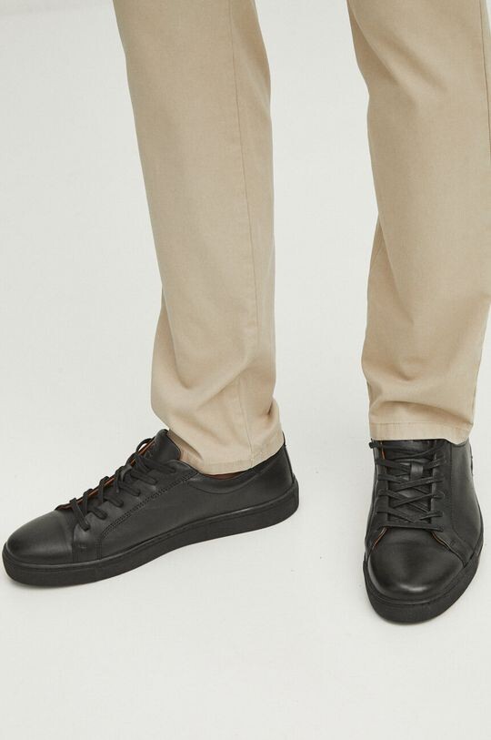 Кожаные кроссовки Medicine, черный
Кожаные кроссовки Medicine, черный