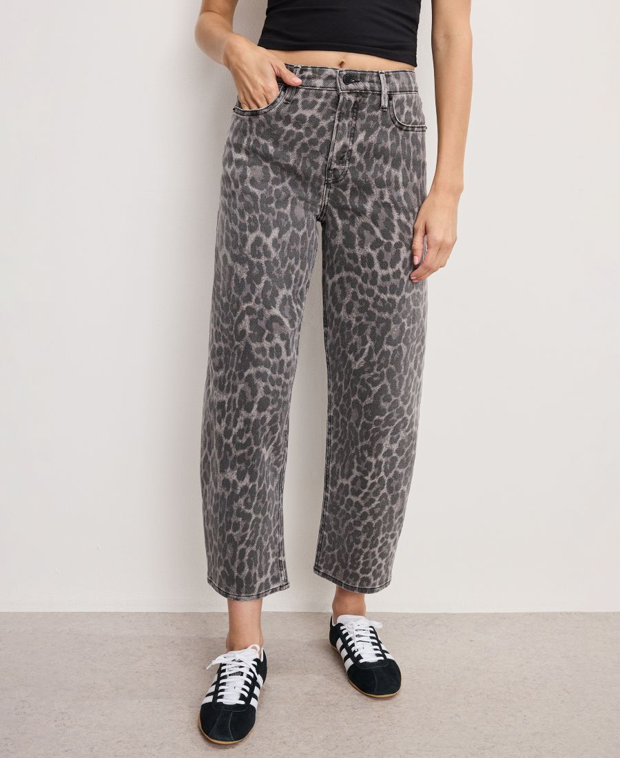 Женские джинсы свободного кроя с высокой посадкой, стандартного и большого размера Good American, Grey Lucky Leopard
Женские джинсы свободного кроя с высокой посадкой, стандартного и большого размера Good American, Grey Lucky Leopard