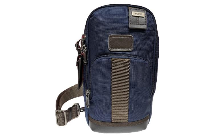 TUMI Нейлоновая наплечная сумка через плечо
TUMI Нейлоновая наплечная сумка через плечо