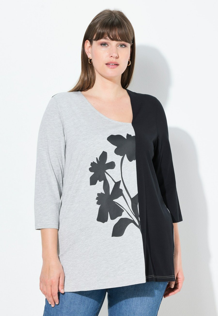 Топ Ulla Popken COLORBLOCK 3/4 SLEEVE GRAPHIC, Mottled Grey
Топ Ulla Popken COLORBLOCK 3/4 SLEEVE GRAPHIC, Mottled Grey