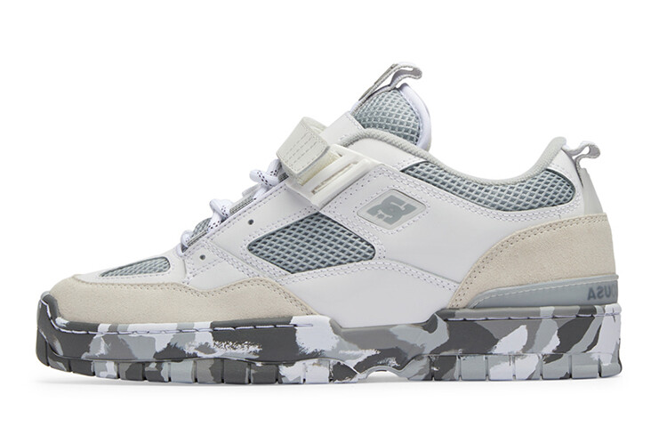 Кроссовки DC Shoes Skateboarding Shoes Men Low-top White, белый
Кроссовки DC Shoes Skateboarding Shoes Men Low-top White, белый