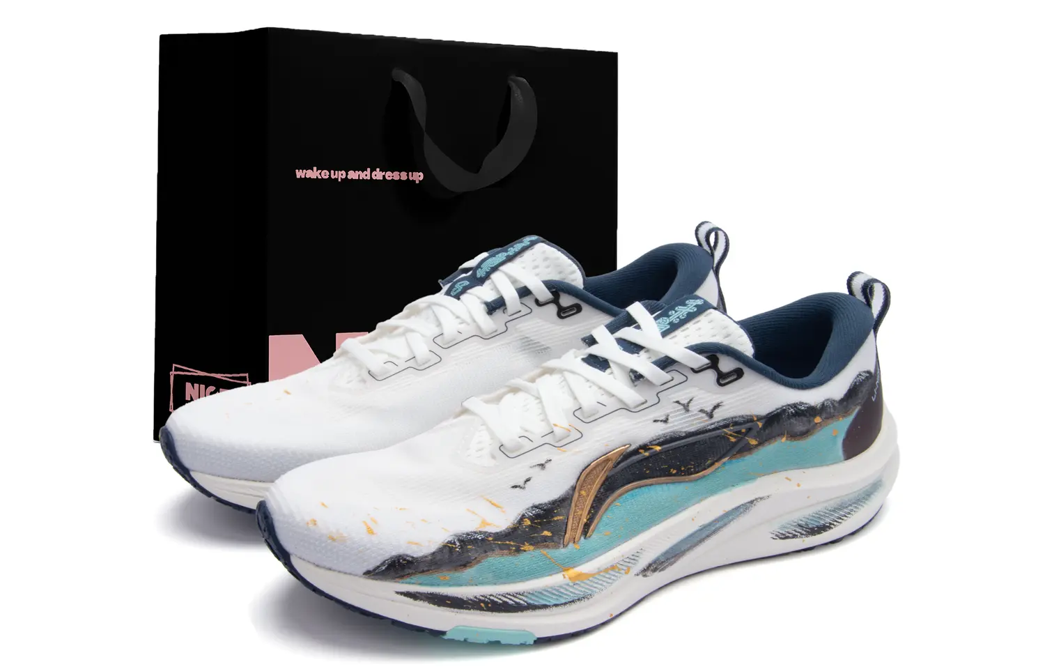 LINING Кроссовки Red Hare 8 мужские с низким верхом
LINING Кроссовки Red Hare 8 мужские с низким верхом