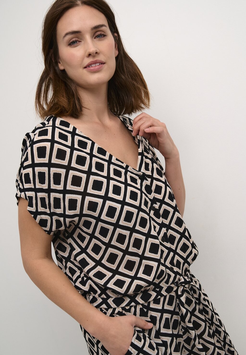 Комбинезон KAMILLE AMBER PRINTED Kaffe, черный 
Комбинезон KAMILLE AMBER PRINTED Kaffe, черный