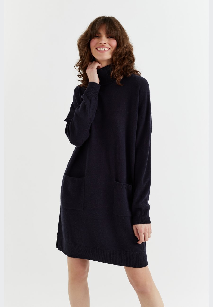 Платье CHINTI & PARKER ROLL NECK, Navy/Dark Blue
Платье CHINTI & PARKER ROLL NECK, Navy/Dark Blue