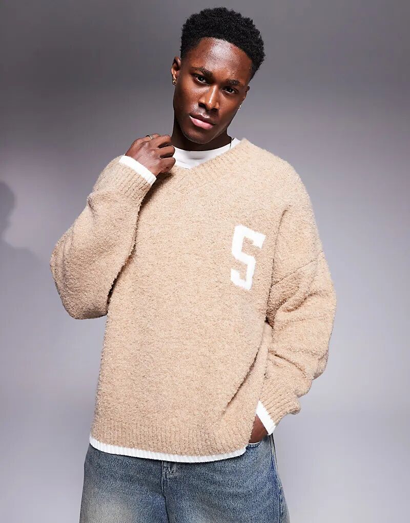 ASOS DESIGN свободный вязаный джемпер бежевого цвета с V-образным вырезом, принтом на груди и отделкой
ASOS DESIGN свободный вязаный джемпер бежевого цвета с V-образным вырезом, принтом на груди и отделкой