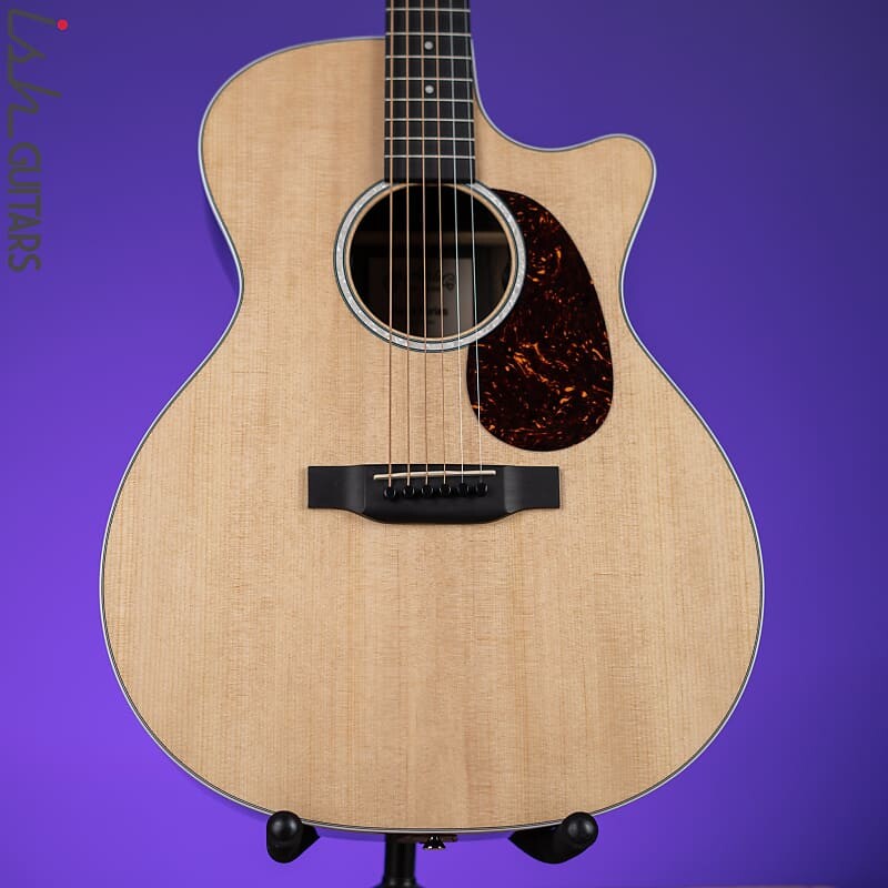 Акустическая электрогитара Martin GPC-13E Ziricote Road Series Natural GPC-13E -Electric Guitar Road Series Natural
Акустическая электрогитара Martin GPC-13E Ziricote Road Series Natural GPC-13E -Electric Guitar Road Series Natural