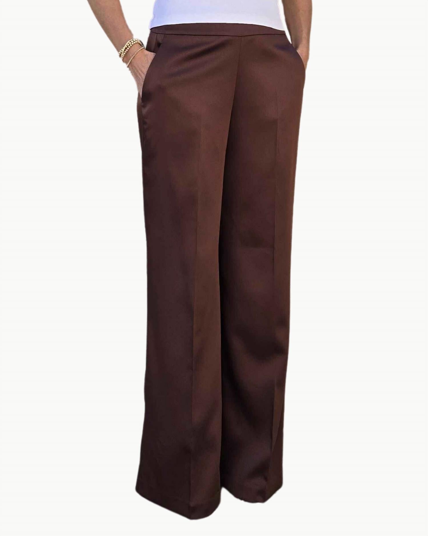 Брюки в стиле Карлы Палаццо из жидкого атласа коричневого цвета Avenue Montaigne, Liquid Satin Brown
Брюки в стиле Карлы Палаццо из жидкого атласа коричневого цвета Avenue Montaigne, Liquid Satin Brown