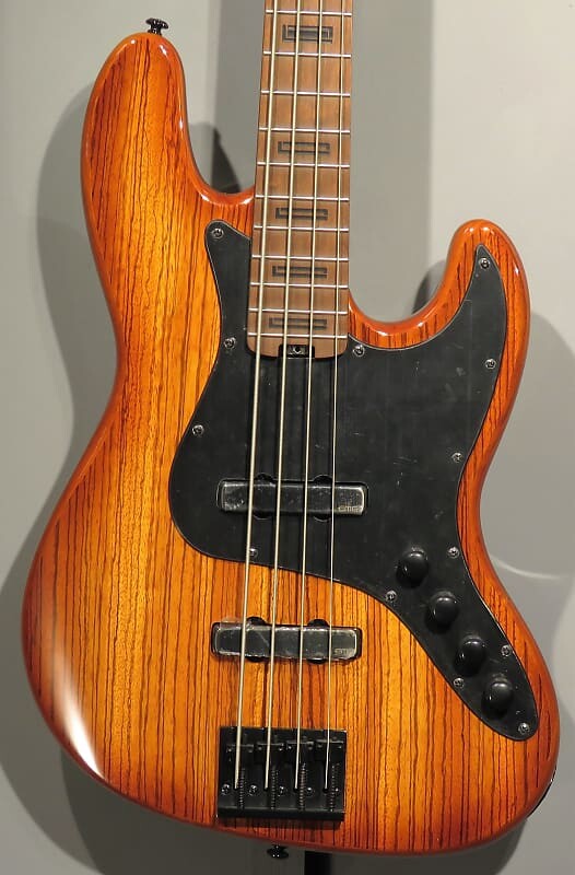 Schecter J-4 Exotic 2022 Выцветшие винтажные солнечные лучи
Schecter J-4 Exotic 2022 Выцветшие винтажные солнечные лучи