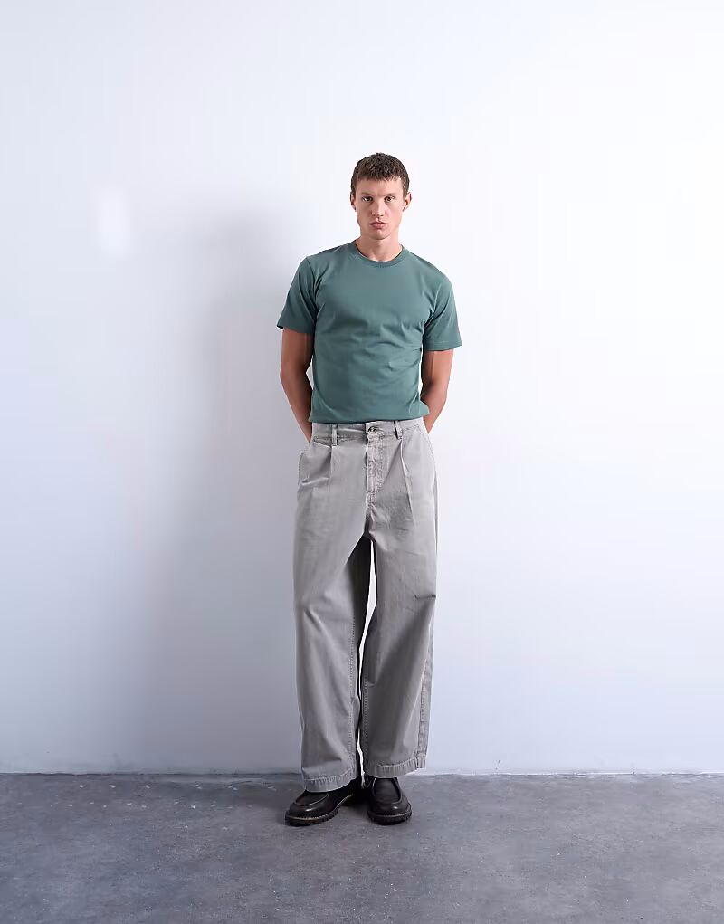 Брюки с елочкой в стиле «бочка» Topman, серо-бежевый
Брюки с елочкой в стиле «бочка» Topman, серо-бежевый