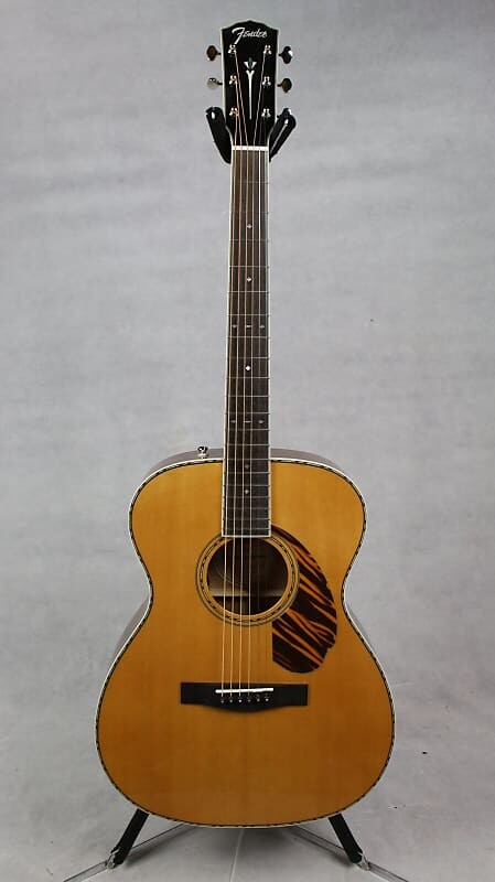 Акустическая гитара Fender PO-220E Orchestra Ovangkol накладка на гриф натуральный с футляром
Акустическая гитара Fender PO-220E Orchestra Ovangkol накладка на гриф натуральный с футляром