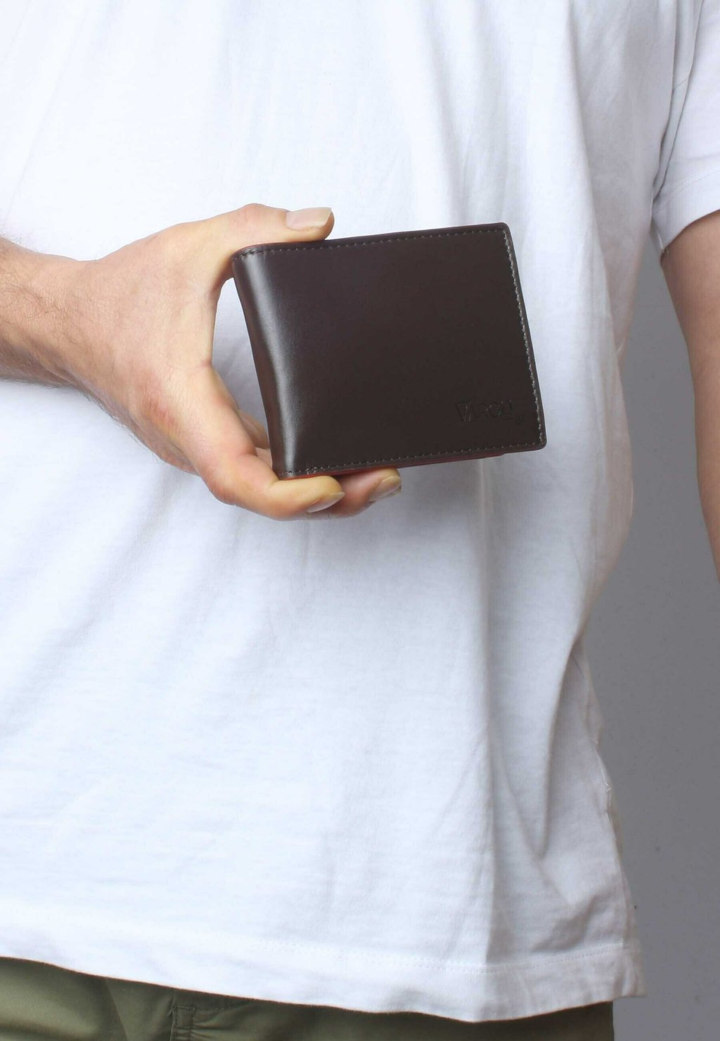 Кошелек TERO Vargu, коричневый
Кошелек TERO Vargu, коричневый